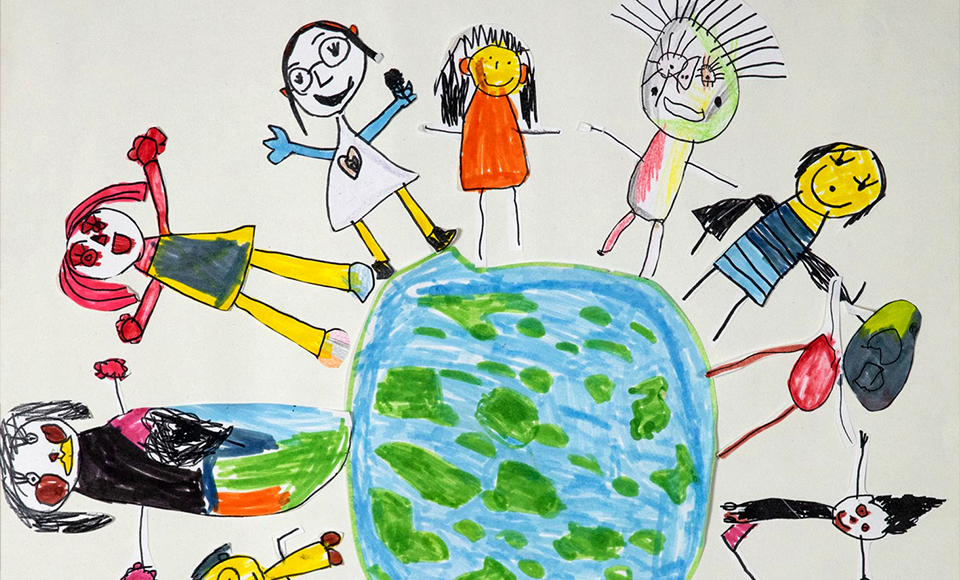En teckning som föreställer jorden och barn runt om.